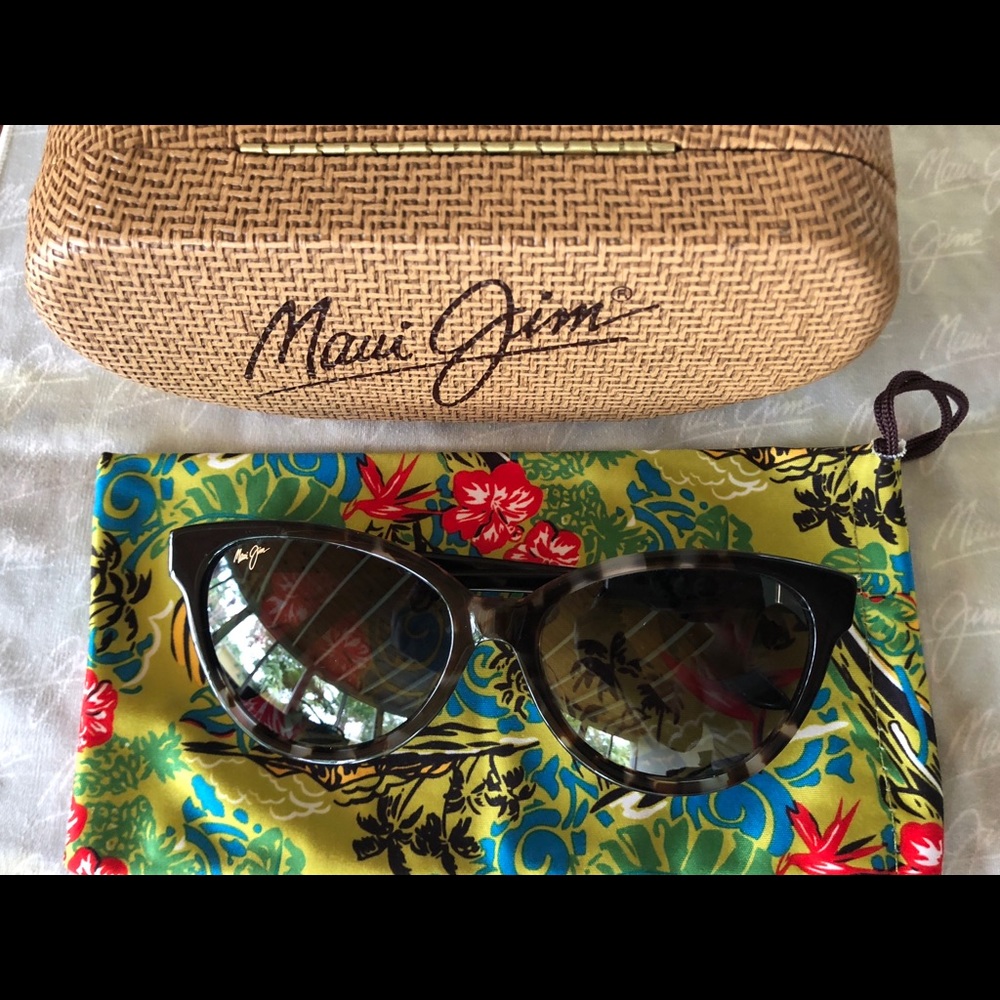 Maui Jim Polarized Cat eye sunglasses 🕶